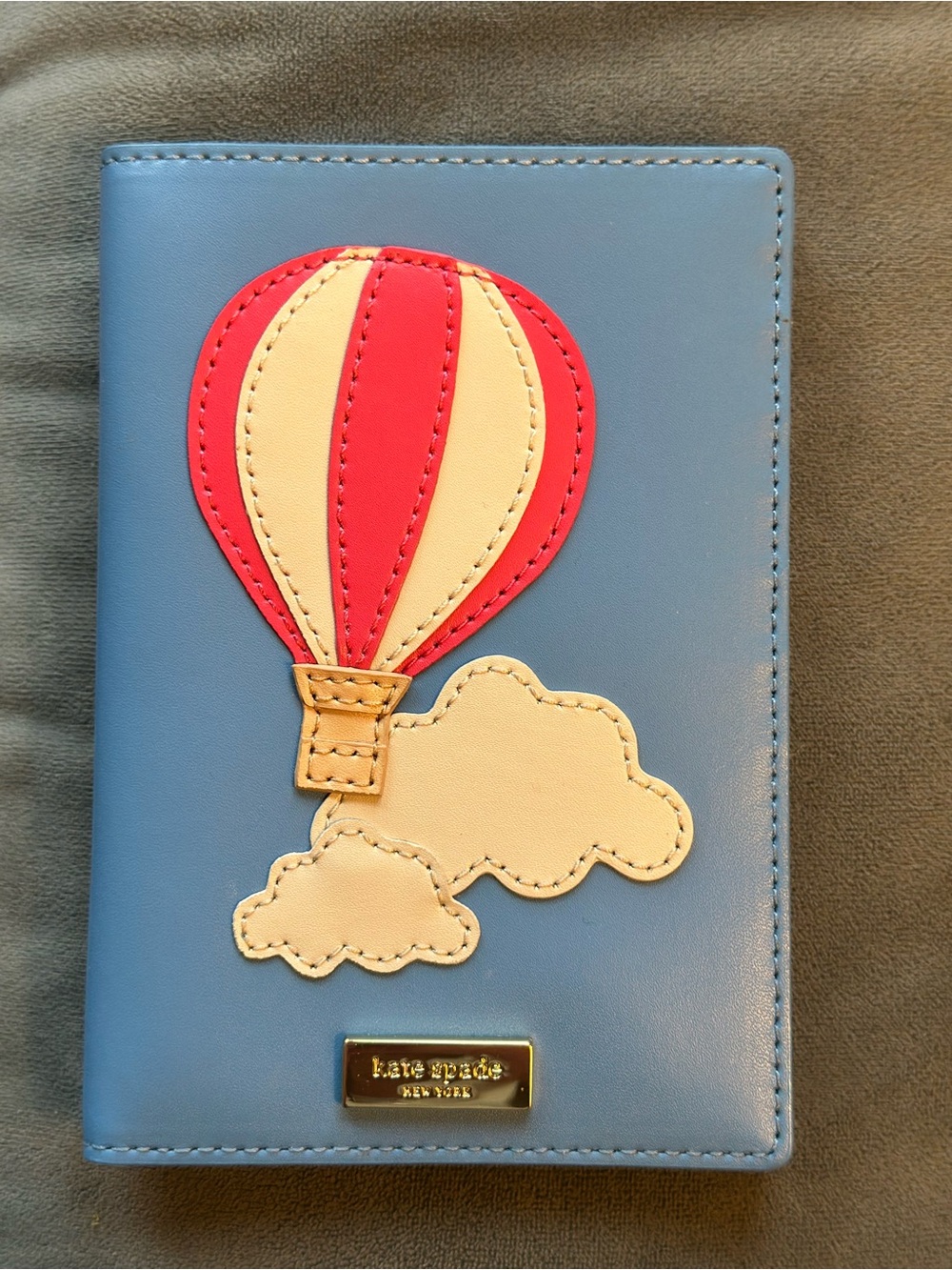 Kate Spade “Get Carried Away” Hot Air Balloon Passport Holder ✈️ Blue Leather - Picture 3 of 7